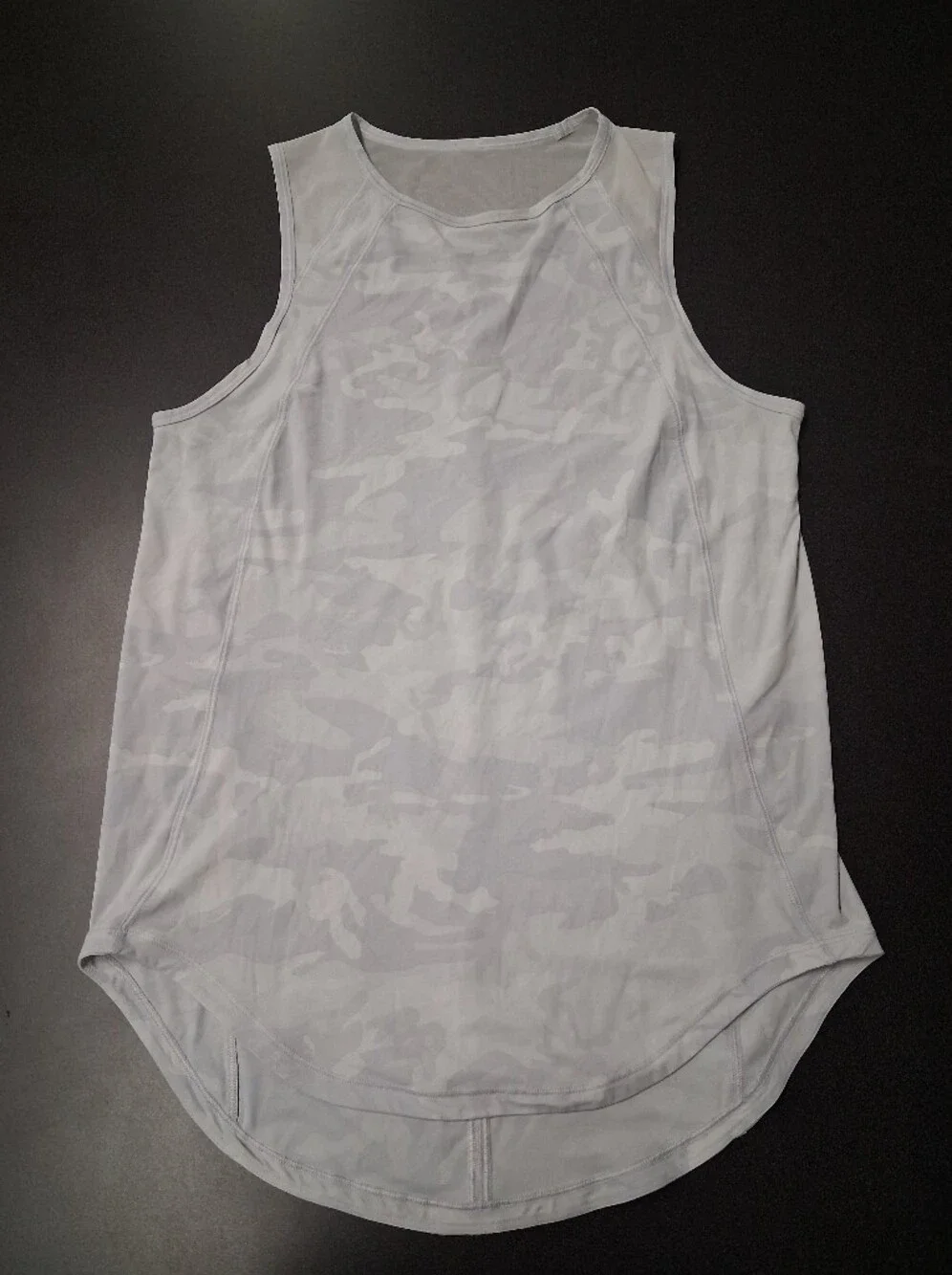 Lululemon Camo Tank Top Women's Size 6* Gray White Mesh Gym Running Active